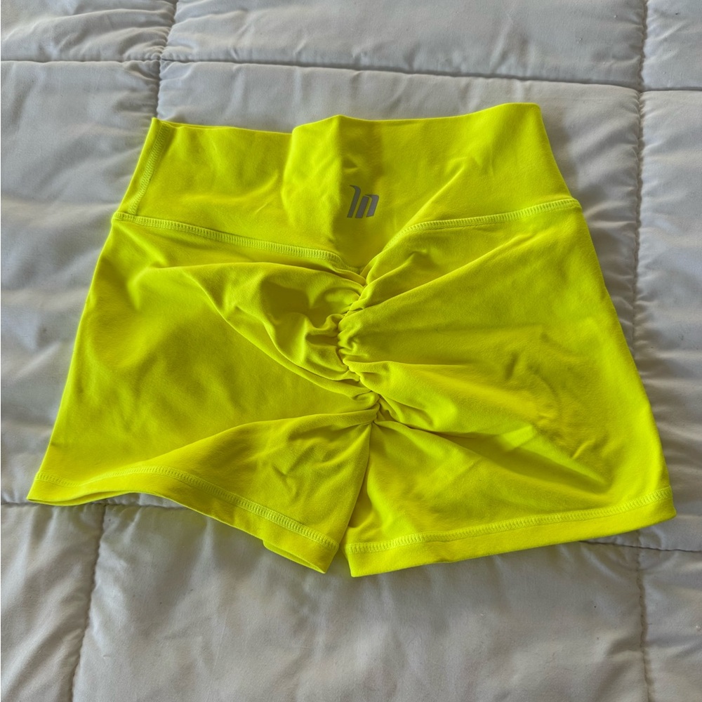 Muscle Nation High-Waisted Women's Shorts - Neon Yellow